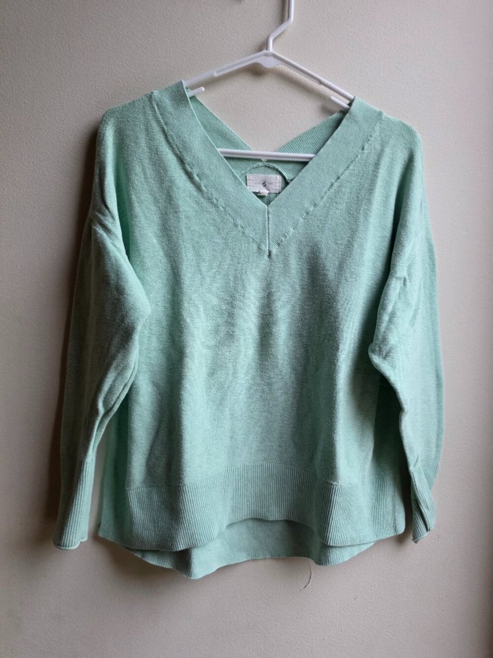 Lou & Grey Mint Green V-Neck Jersey Size XS